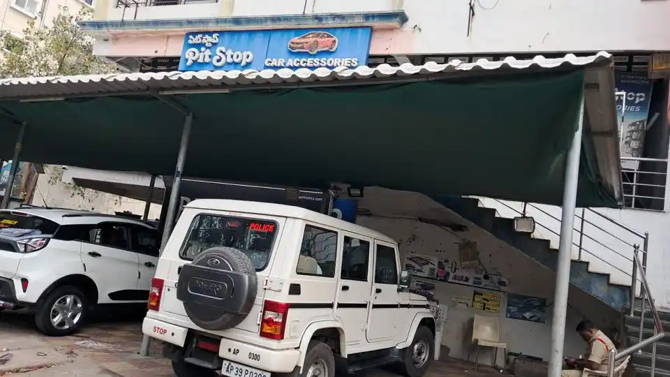 pit stop car xssories srinivasa nagar in vijayawada - Photo No.2