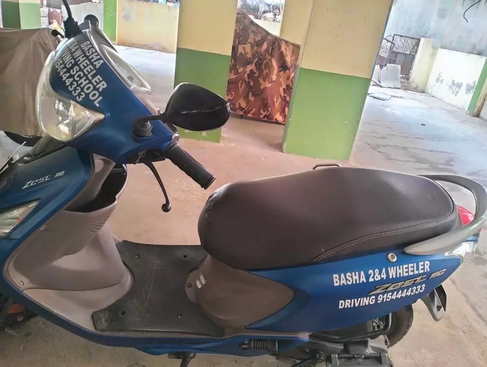 basha car driving school bhavanipuram in vijayawada - Photo No.5