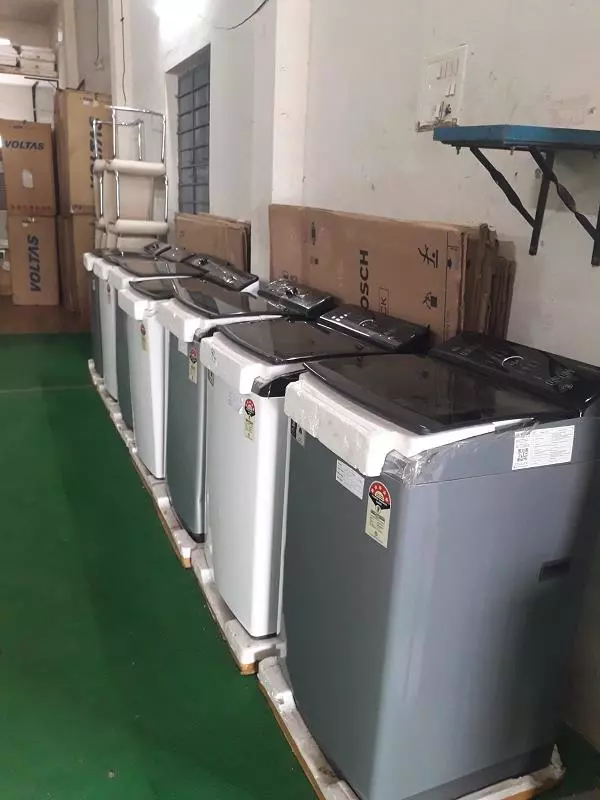 universal home appliances service center patamata in vijayawada - Photo No.9
