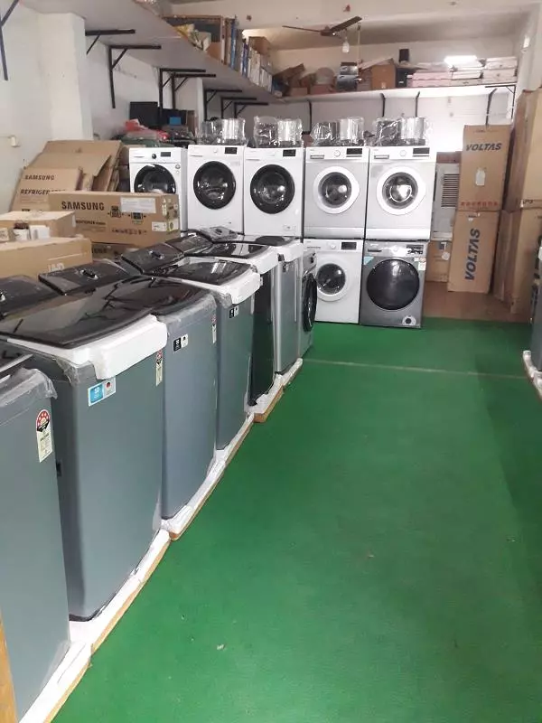 universal home appliances service center patamata in vijayawada - Photo No.11