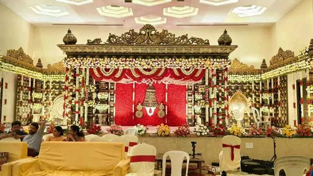 Vijayawada Advertisers Gandhi Nagar In Vijayawada - Photo No. 01