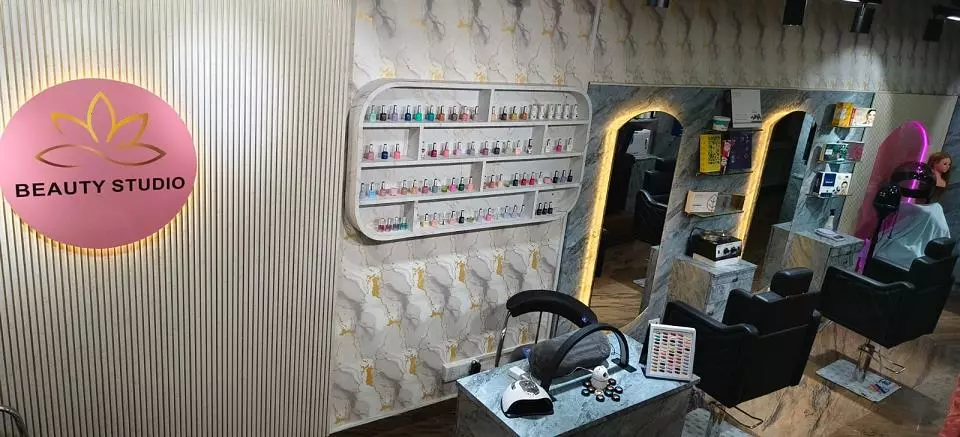 beauty studio sriharipuram in visakhapatnam - Photo No.10