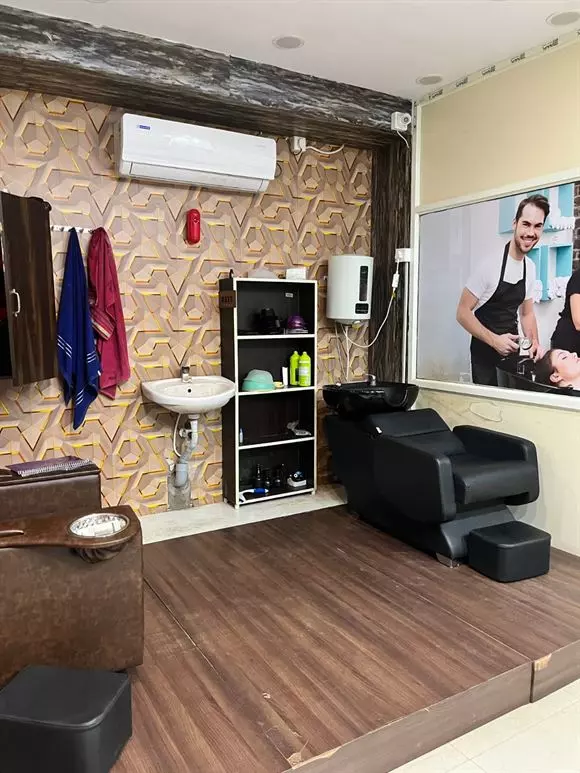 Pnr Family Salon Atchutapuram In Visakhapatnam - Photo No. 41