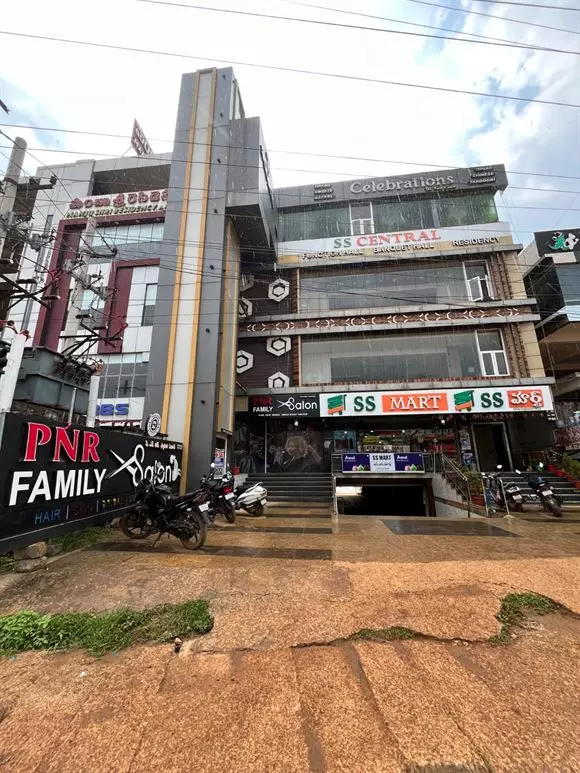 Pnr Family Salon Atchutapuram In Visakhapatnam - Photo No. 11