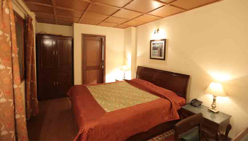 Gemini Lodge Bowadara Road In Visakhapatnam - Photo No. 41