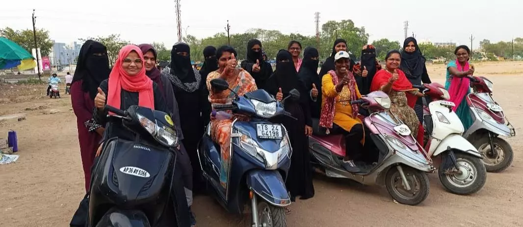 Sri Sharada Scooty Driving School Mills Colony In Warangal - Photo No. 41