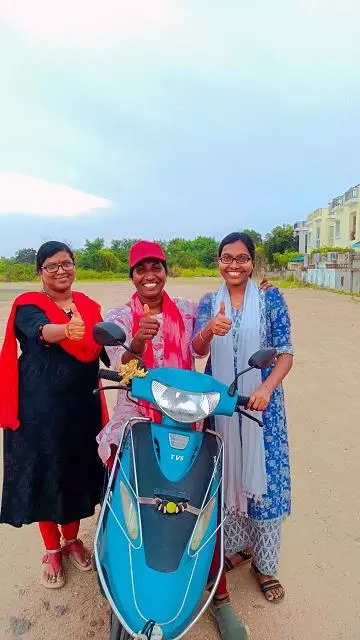 Sri Sharada Scooty Driving School Mills Colony In Warangal - Photo No. 01