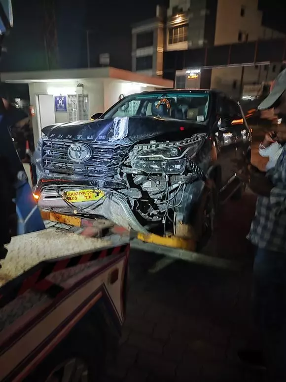 yasin baba car towing lb nagar in warangal - Photo No.2