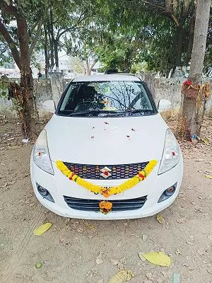 Vijayalakshmi Travels Nidadavolu In West Godavari - Photo No. 01