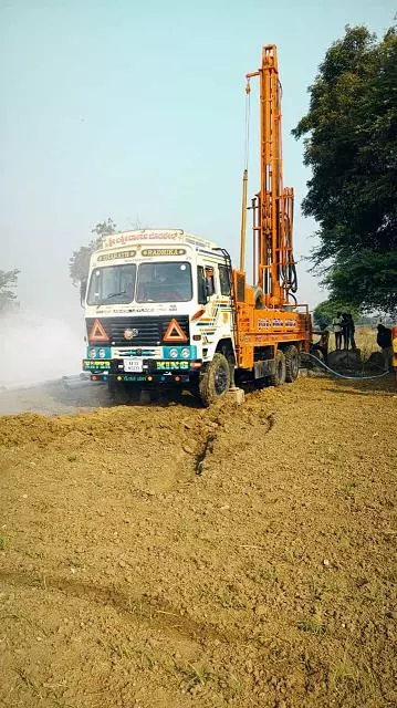 Sri Lakshmi Balaji Borewells Main Road In Yadgir - Photo No. 01